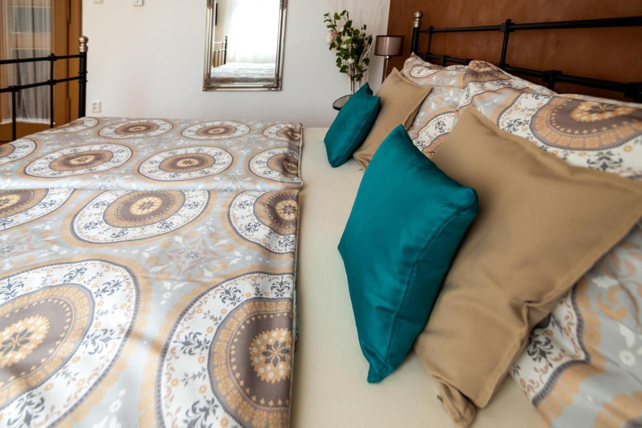 Golden Key Apartments Liberec Buitenkant foto