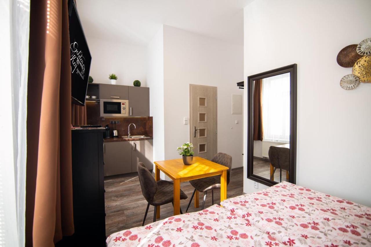 Golden Key Apartments Liberec Buitenkant foto
