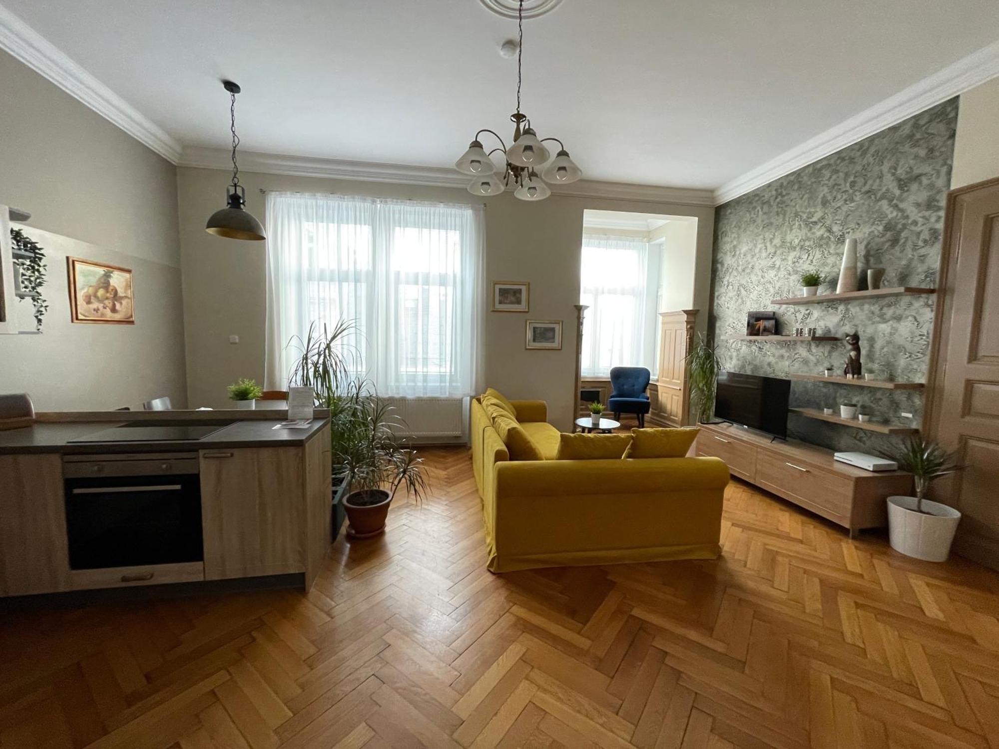 Golden Key Apartments Liberec Buitenkant foto